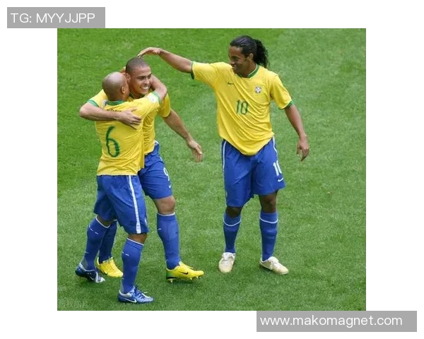 巴西足球传奇人物揭秘:那些年我们追逐的足球明星们