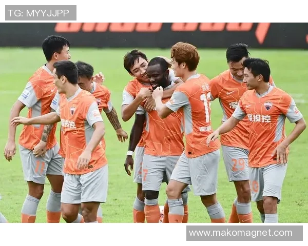 深圳足球队的拼搏之路：从默默无闻到世界杯舞台的辉煌历程